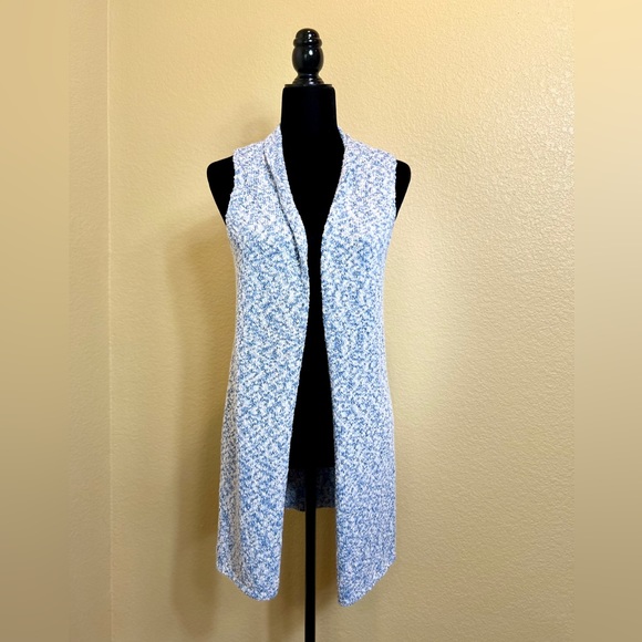 Loft sweater NWT in light blue - Picture 1 of 5